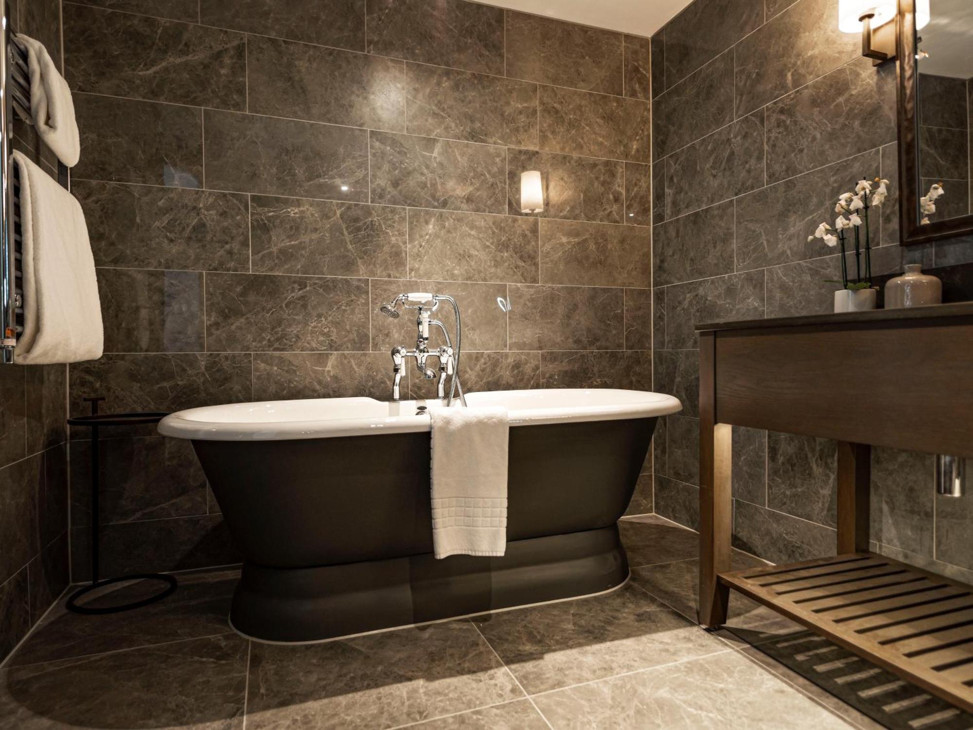 Dakota Hotel 4*
