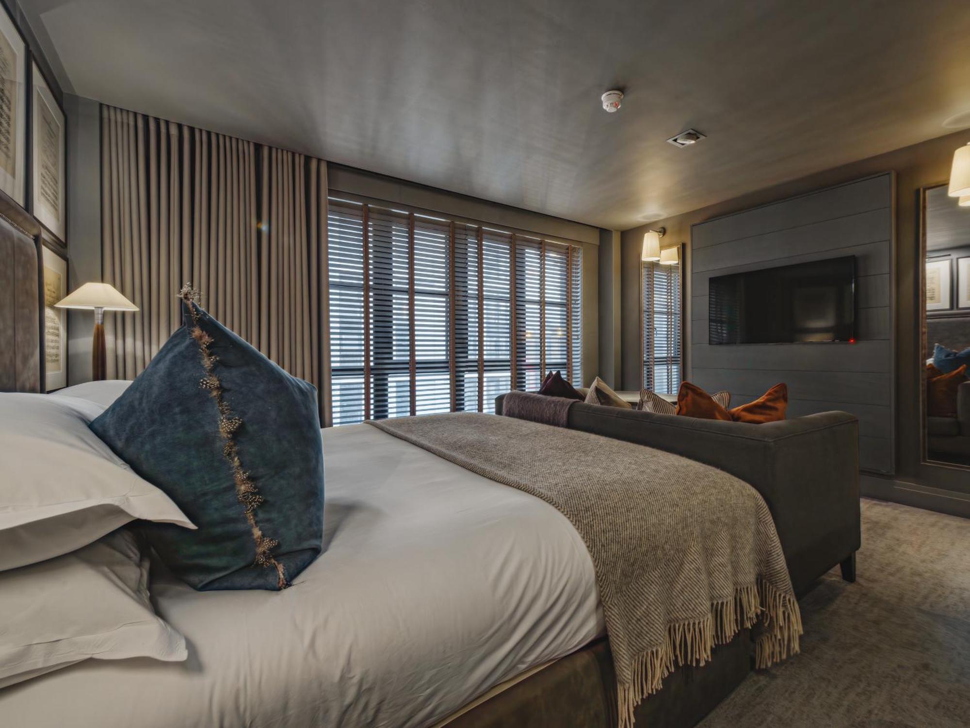 Hotel Dakota 4*