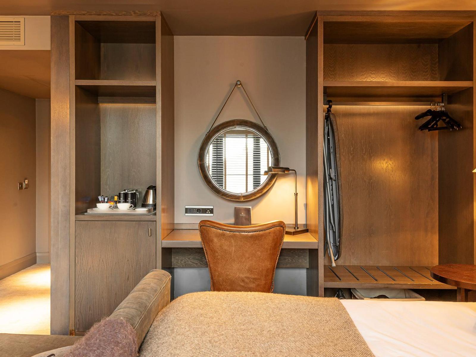 Hotel Dakota